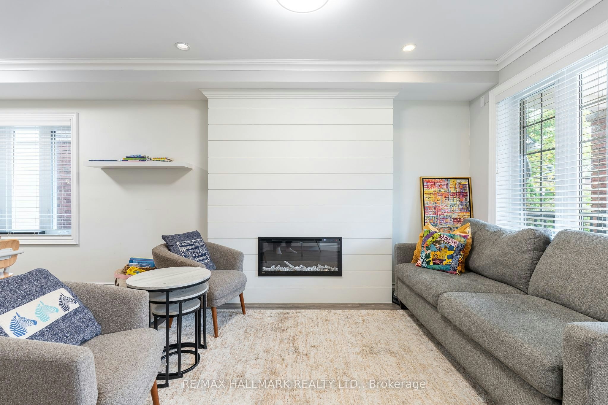 122 Holborne Avenue, Toronto, ON, M4C 2R4 - 5