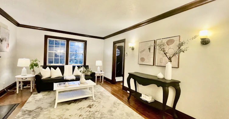 2 Four Oaks Gate, Toronto, ON, M4J 2X2 - 11