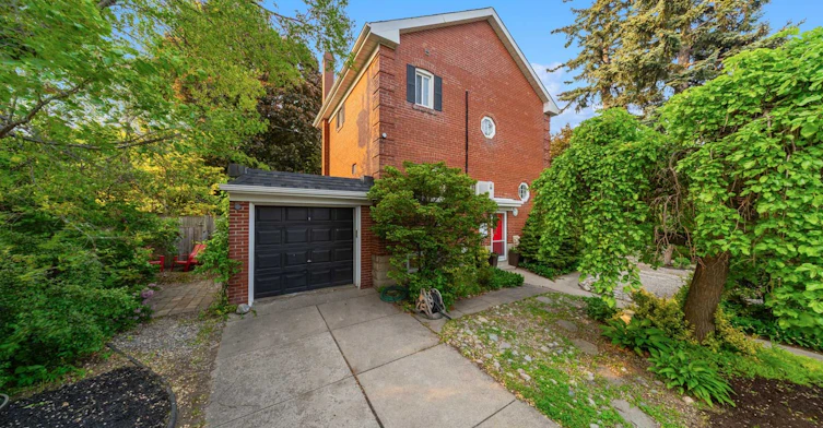 2 Four Oaks Gate, Toronto, ON, M4J 2X2 - 6