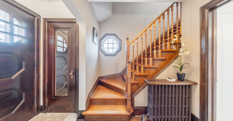 2 Four Oaks Gate, Toronto, ON, M4J 2X2 - 14