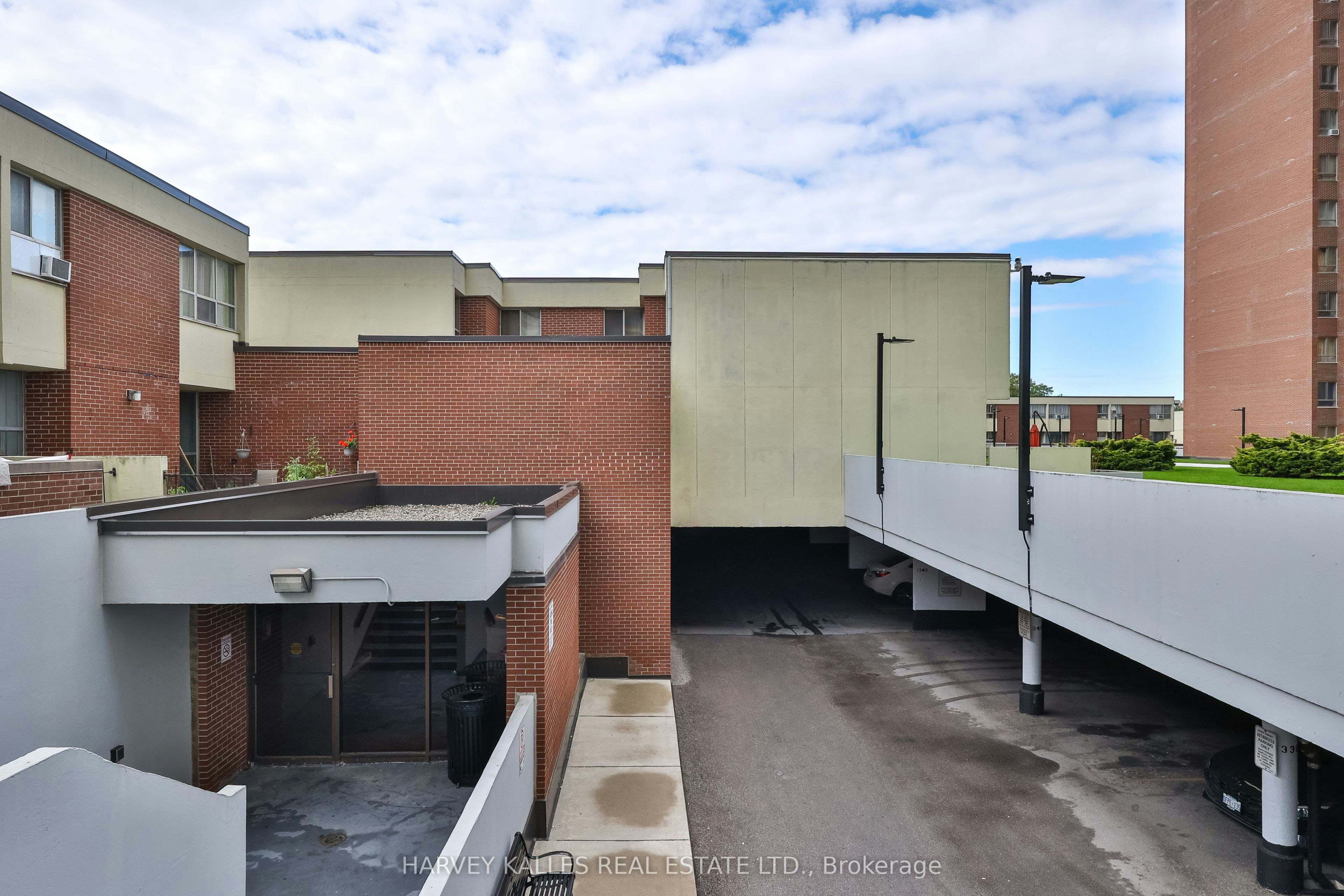 301-10 Crescent Town Road, Toronto, ON, M4C 5L3