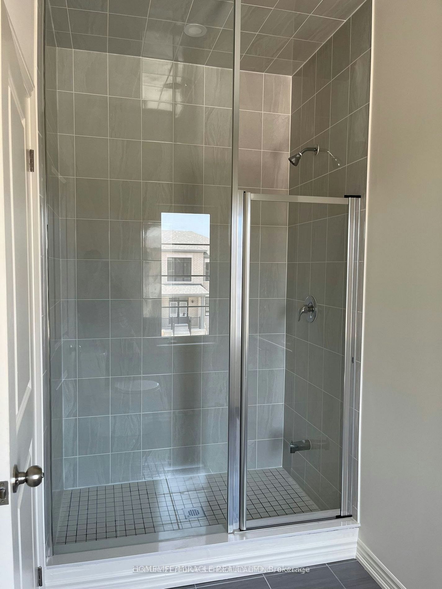 2144 Coppermine Street, Oshawa, ON, L1L 0T1 - 16