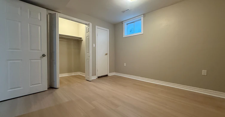 Main, Lower-12 Jacob Drive, Whitby, ON, L1P 1B1 - 14