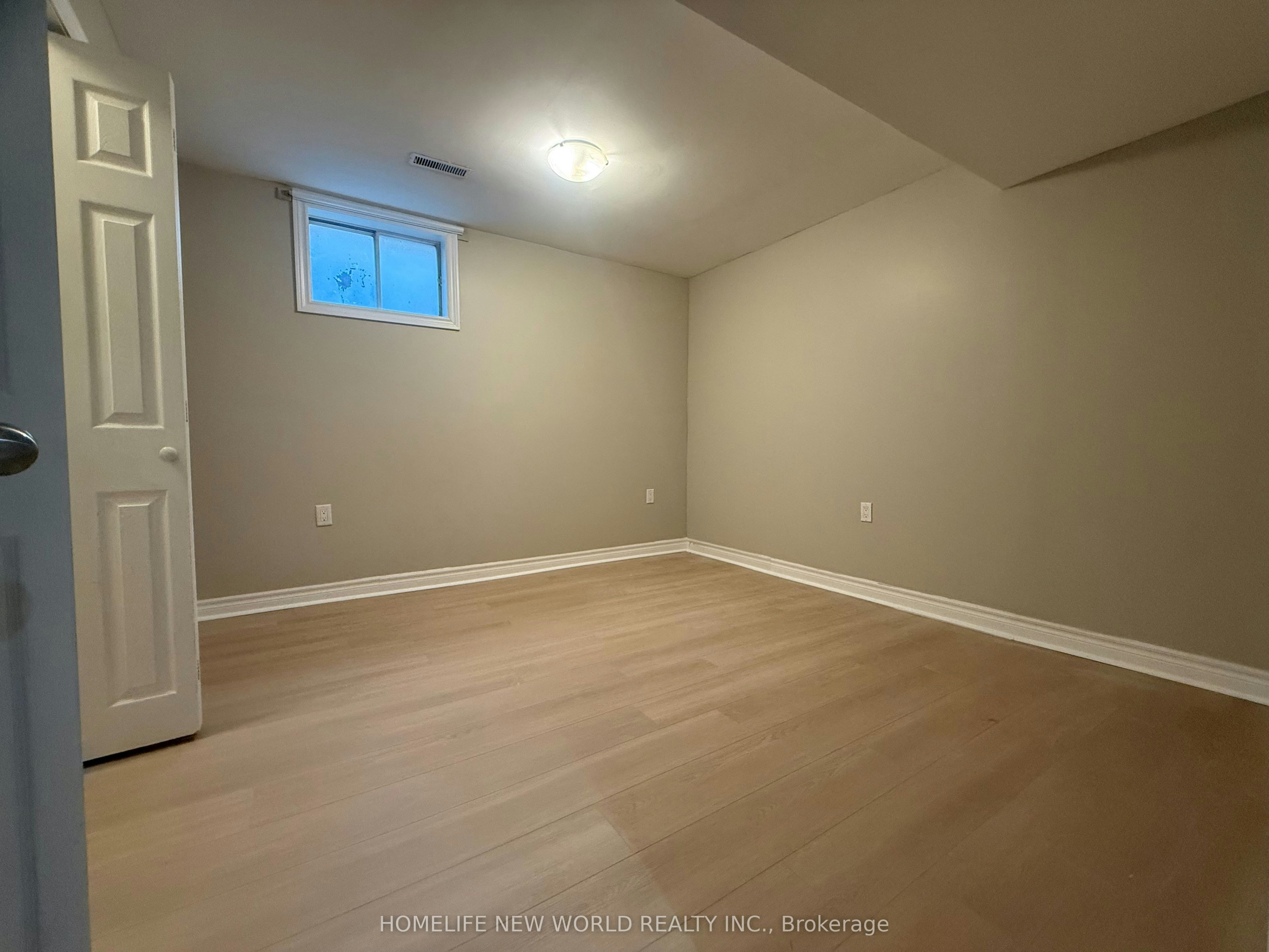 Main, Lower-12 Jacob Drive, Whitby, ON, L1P 1B1 - 13