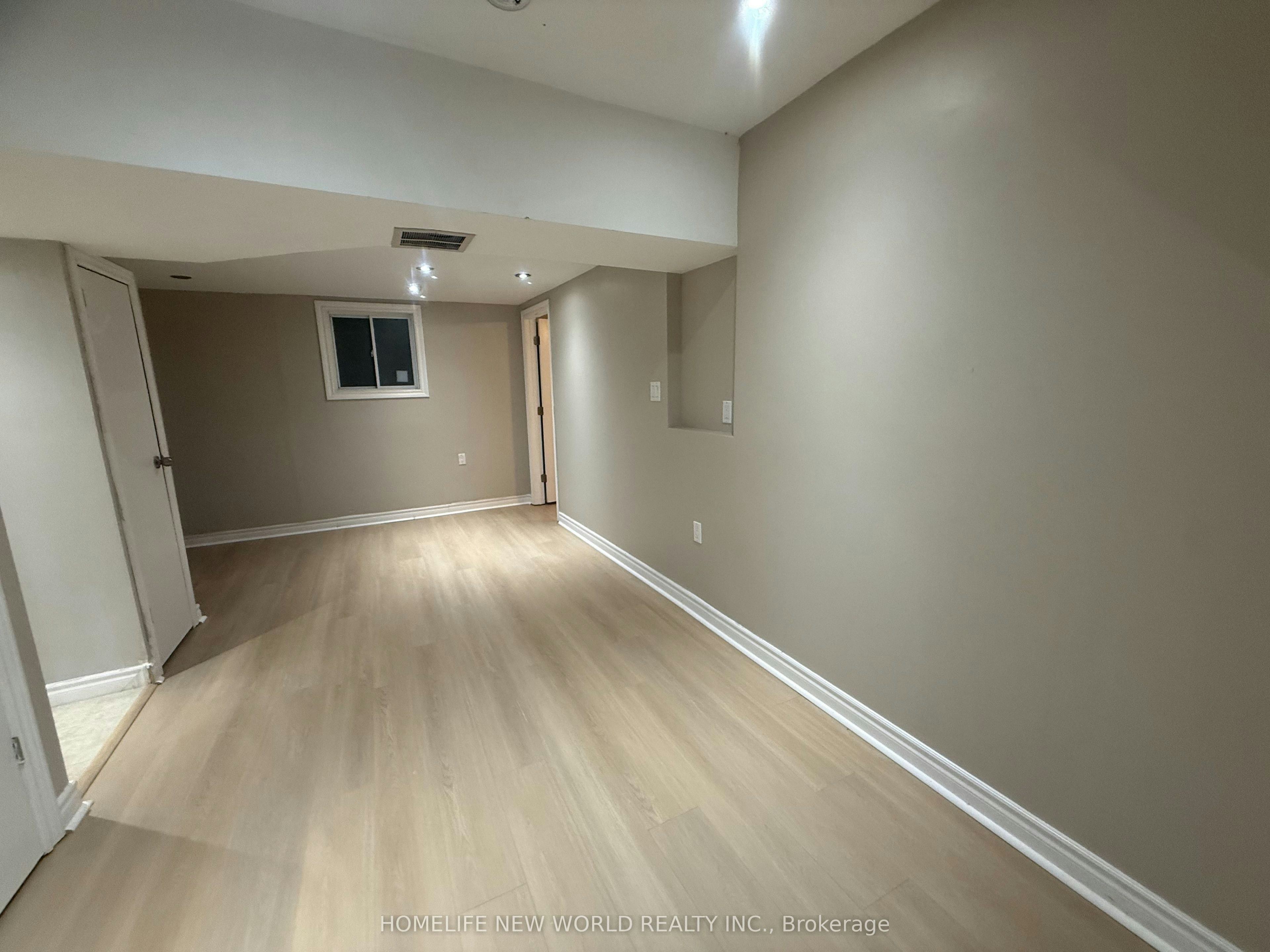 Main, Lower-12 Jacob Drive, Whitby, ON, L1P 1B1 - 15