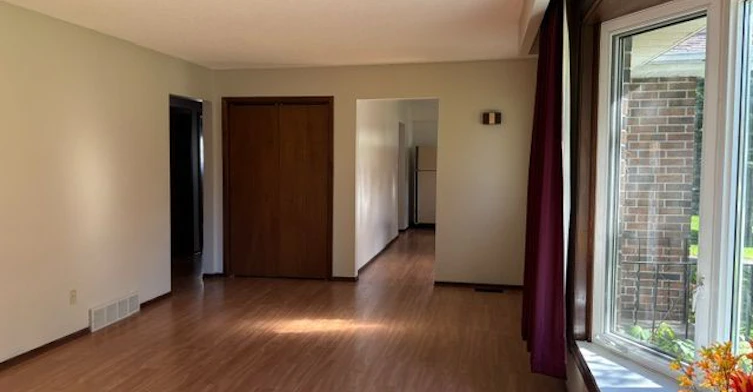 320 Myrtle Road E, Whitby, ON, L1H 7K4 - 6