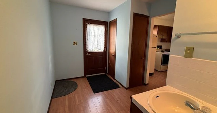 320 Myrtle Road E, Whitby, ON, L1H 7K4 - 10