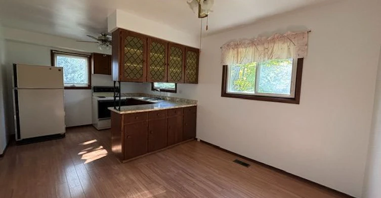 320 Myrtle Road E, Whitby, ON, L1H 7K4 - 9