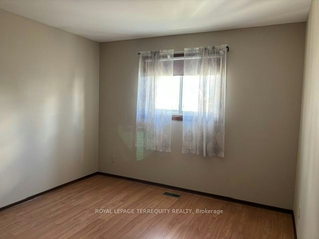 320 Myrtle Road E, Whitby, ON, L1H 7K4 - 17