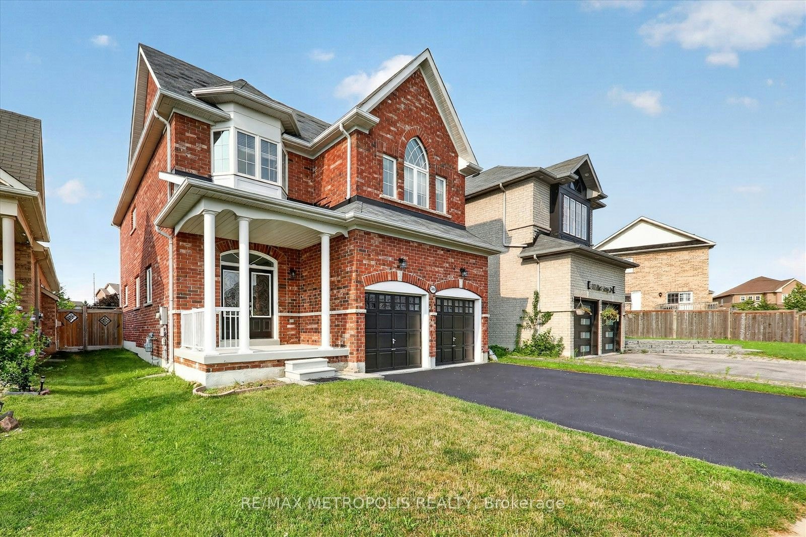 749 Black Cherry Drive, Oshawa, ON, L1K 0P4 - 4