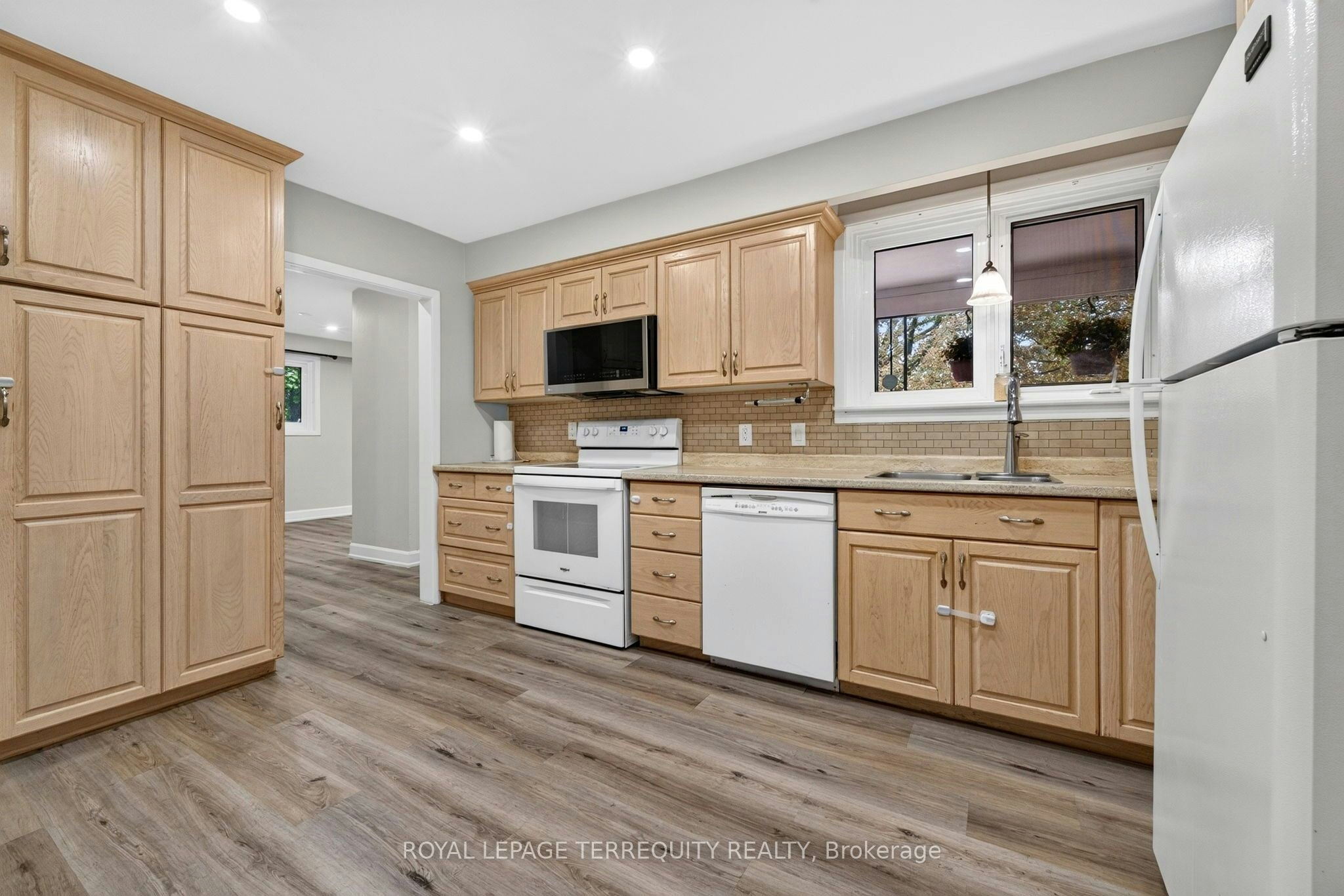 134 Switzer Drive, Oshawa, ON, L1G 3J7 - 16
