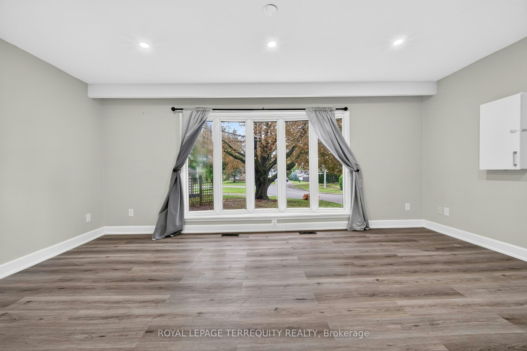 134 Switzer Drive, Oshawa, ON, L1G 3J7 - 10