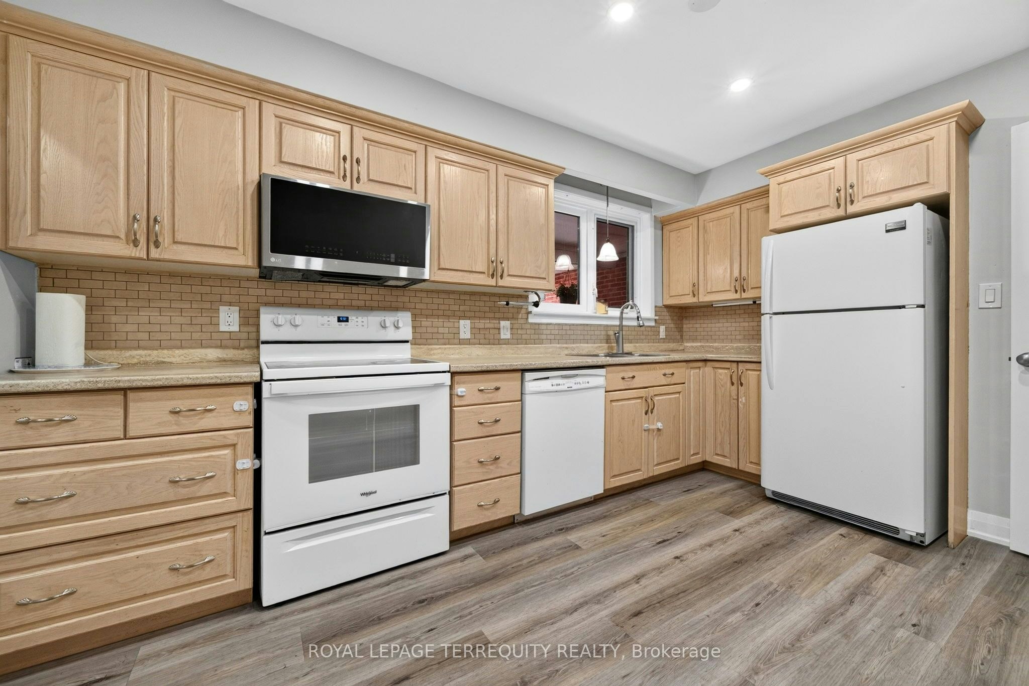 134 Switzer Drive, Oshawa, ON, L1G 3J7 - 17