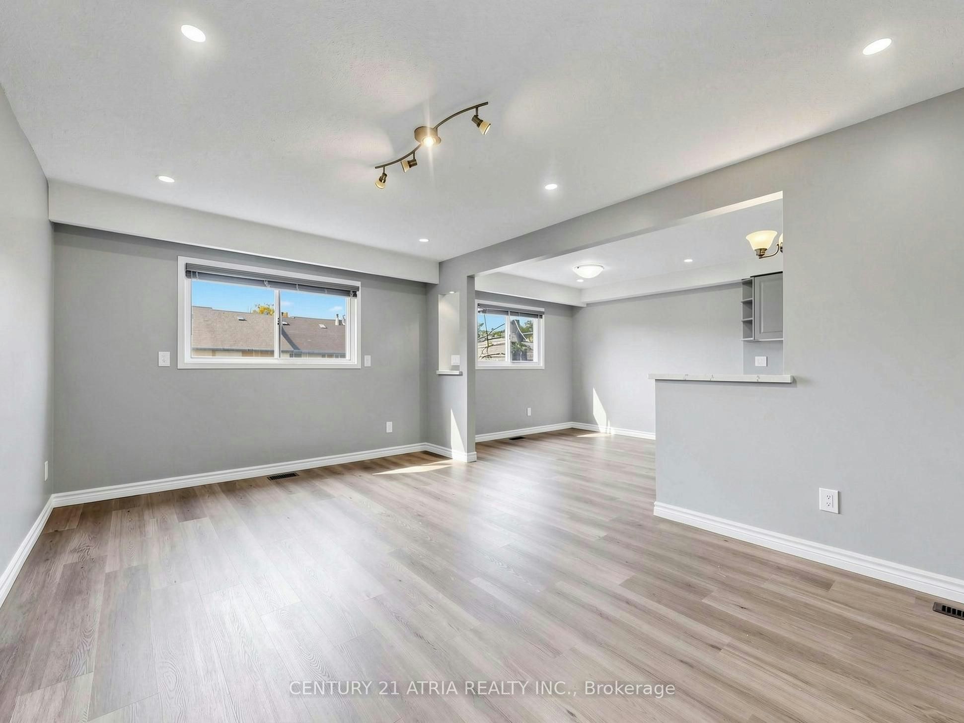 34 Haven Hill Square, Toronto, ON, M1V 1M5 - 4