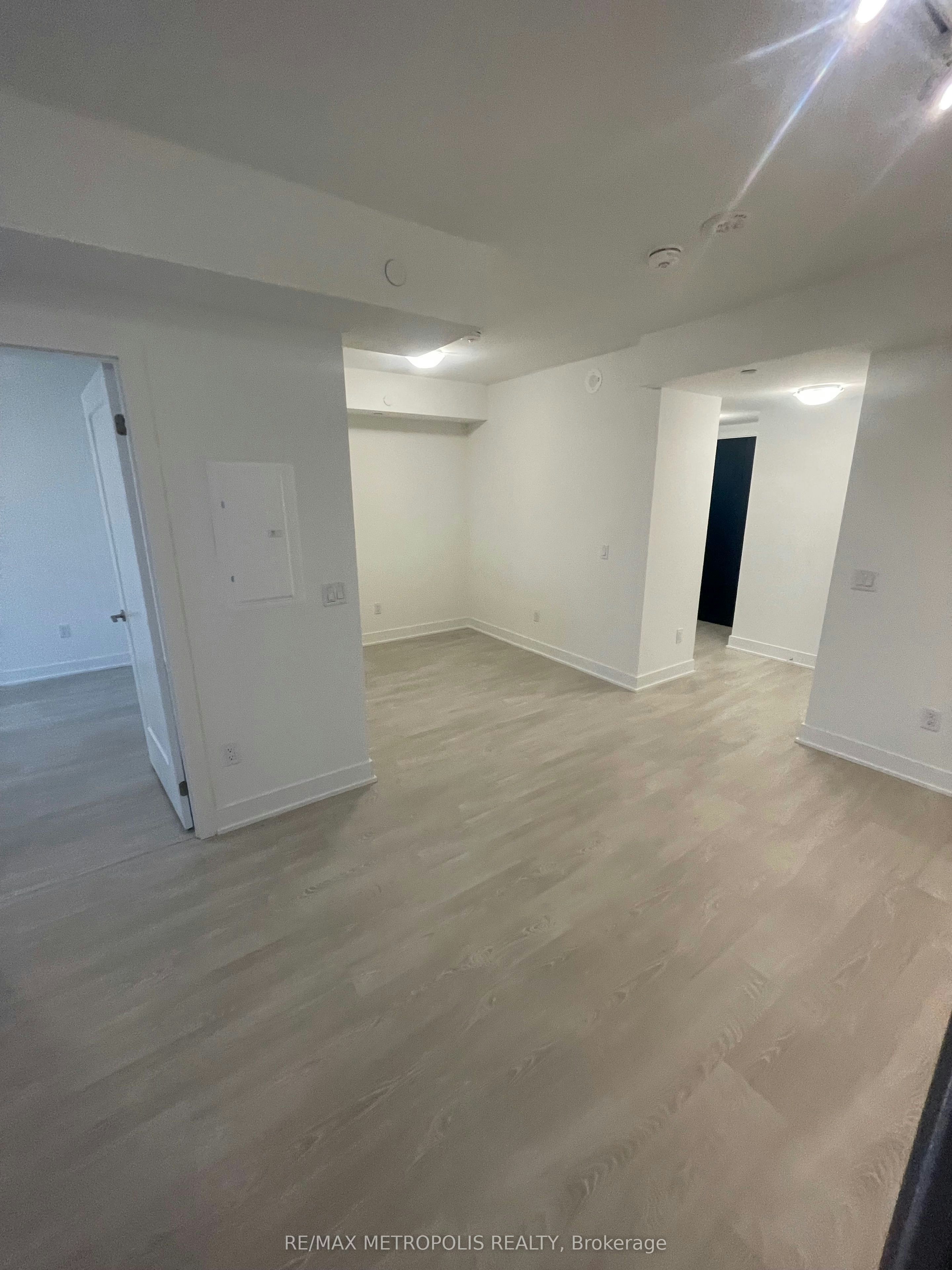 413-2545 Simcoe Street N, Oshawa, ON, L1L 0W3 - 5