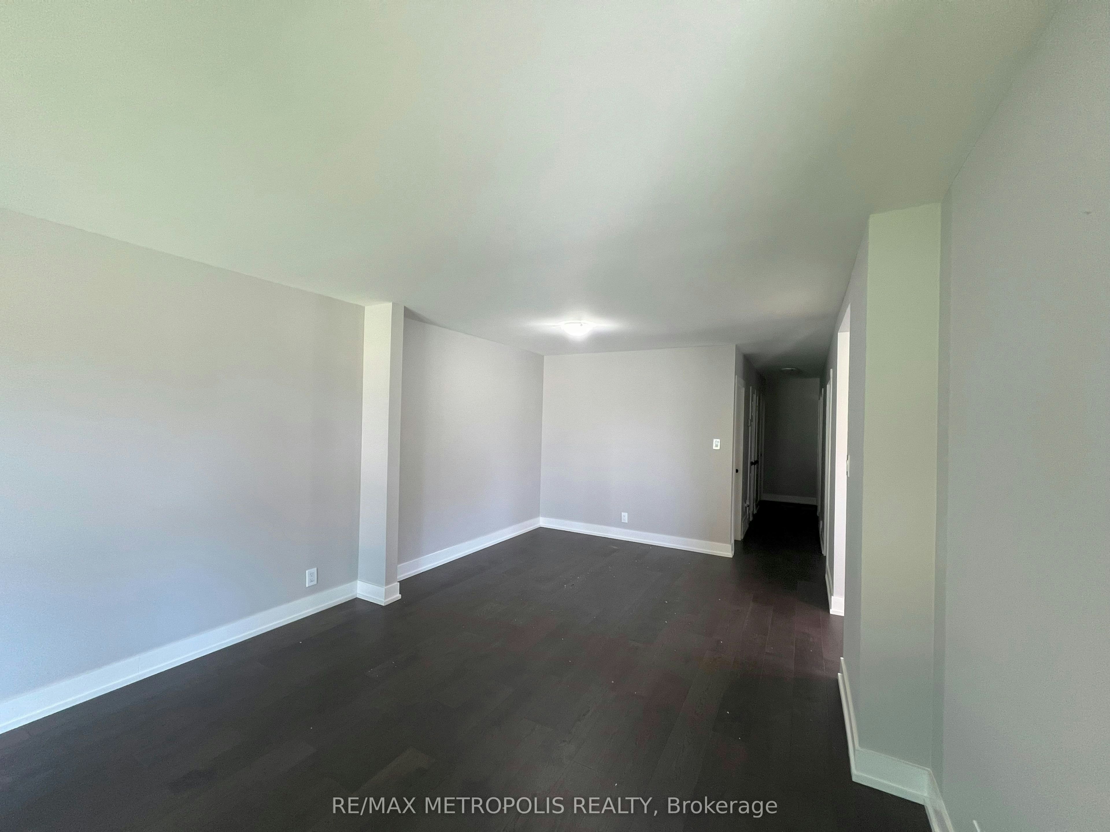MAIN-797 Zator Avenue, Pickering, ON, L1W 1X8 - 4