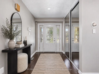 1855 Malden Crescent - 3