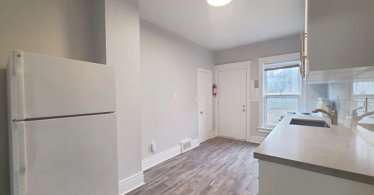 Main-1450 Dundas Street E, Toronto, ON, M4M 1S8 - 9