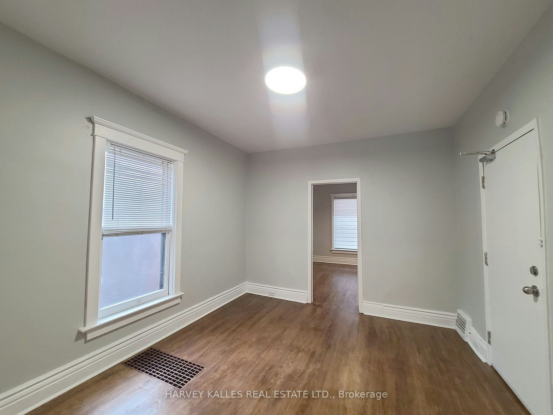 Main-1450 Dundas Street E, Toronto, ON, M4M 1S8 - 4