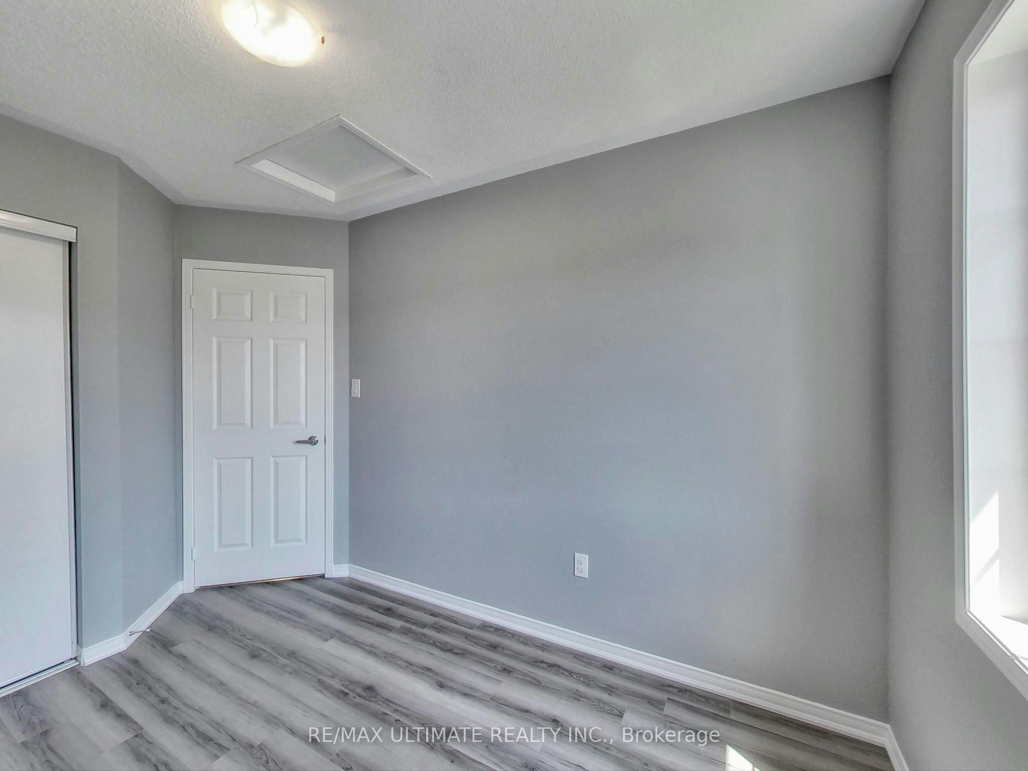 487 Rossland Road E, Ajax, ON, L1Z 0K8 - 25