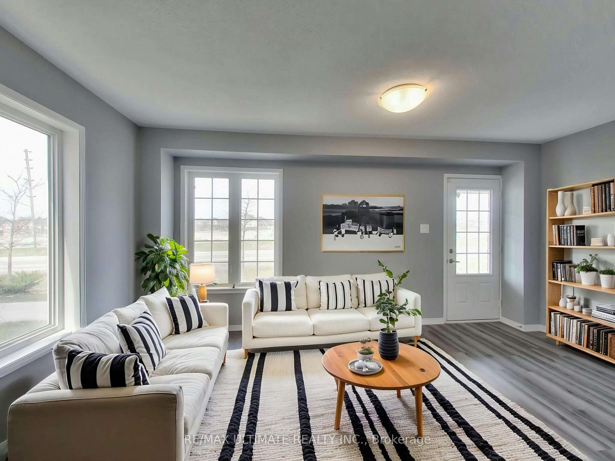 487 Rossland Road E, Ajax, ON, L1Z 0K8 - 4