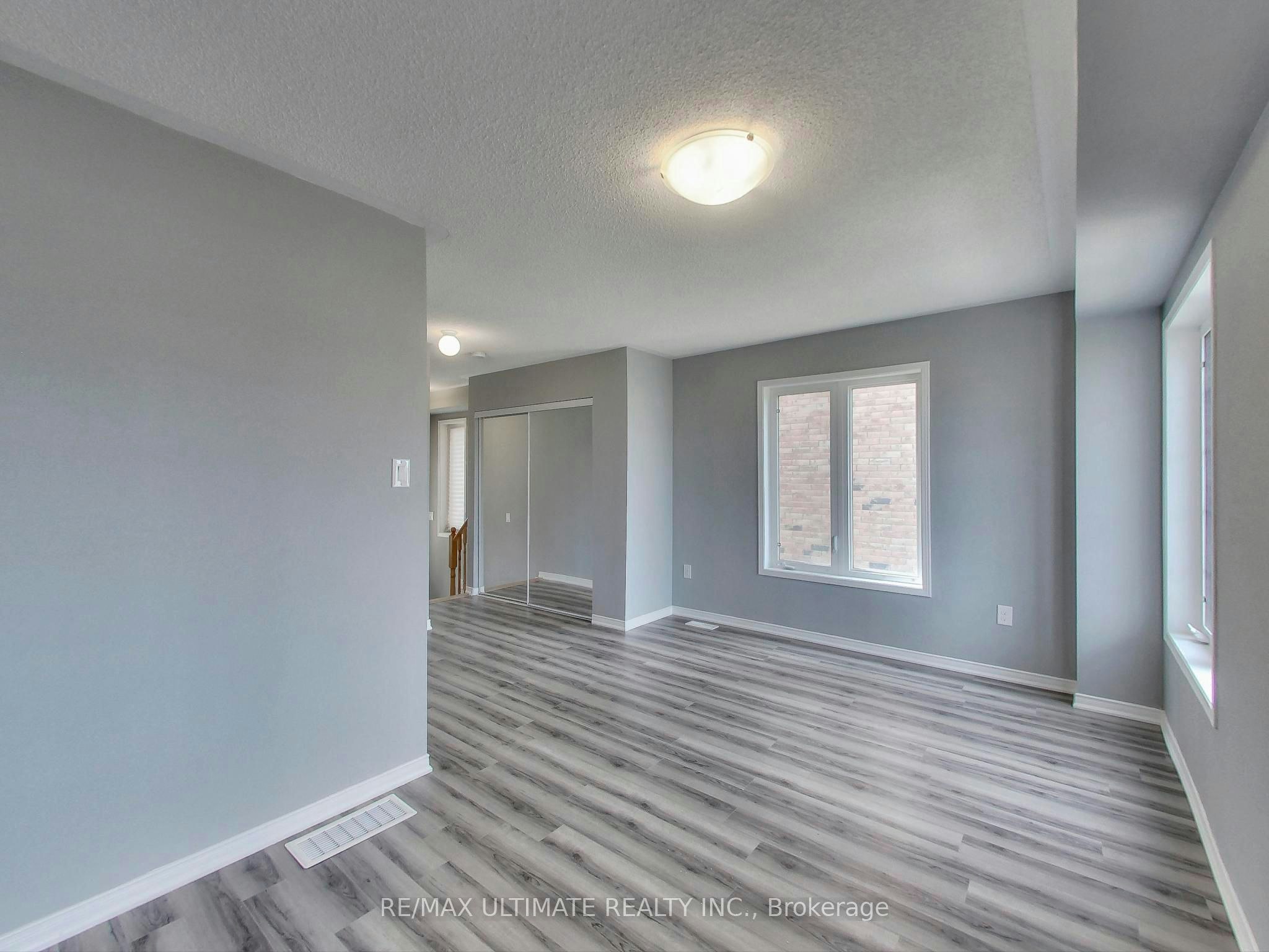 487 Rossland Road E, Ajax, ON, L1Z 0K8 - 7
