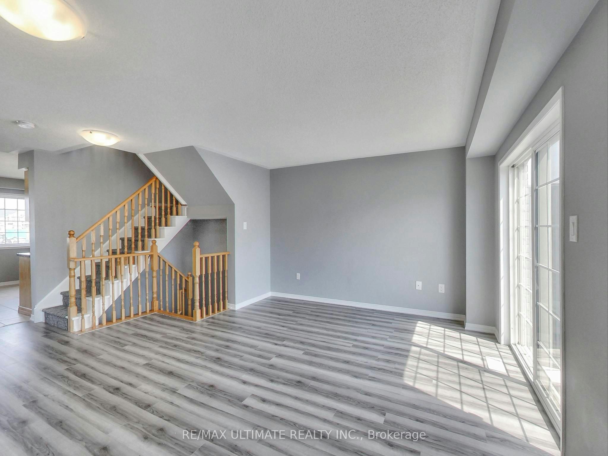 487 Rossland Road E, Ajax, ON, L1Z 0K8 - 12