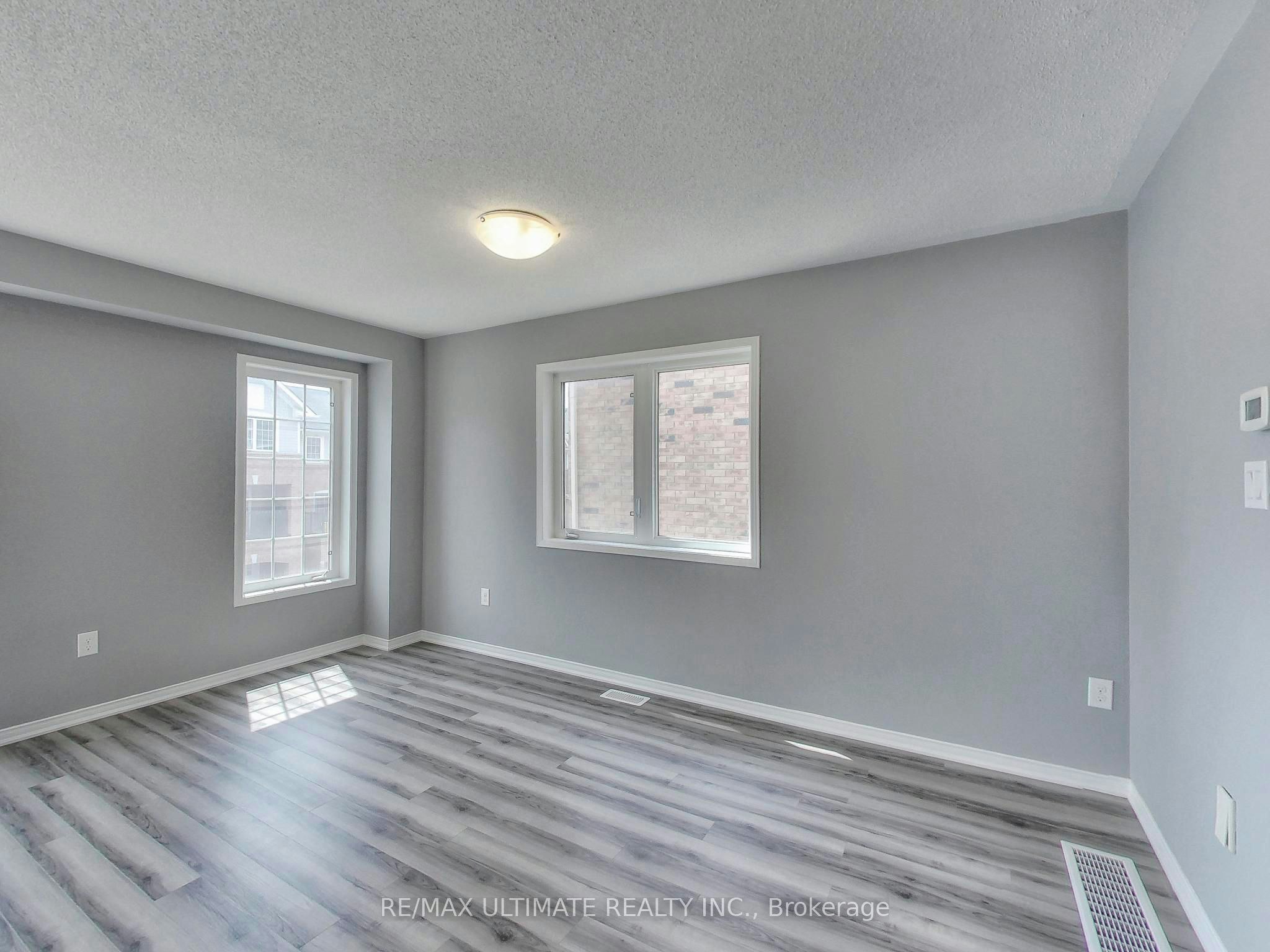 487 Rossland Road E, Ajax, ON, L1Z 0K8 - 14