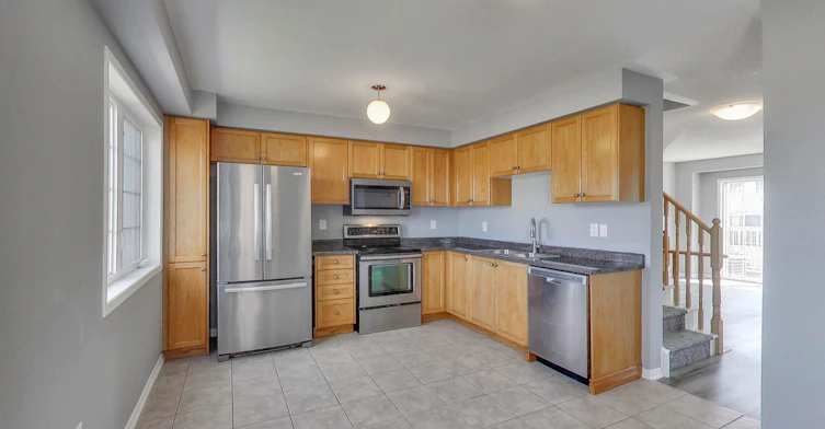 487 Rossland Road E, Ajax, ON, L1Z 0K8 - 15