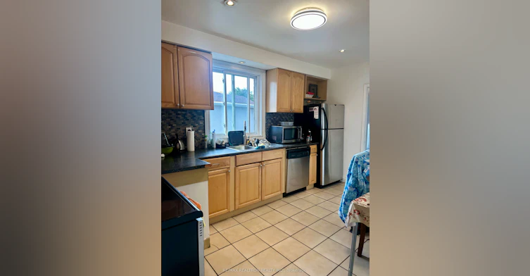 215 Poplar Road, Toronto, ON, M1E 1Z9 - 9