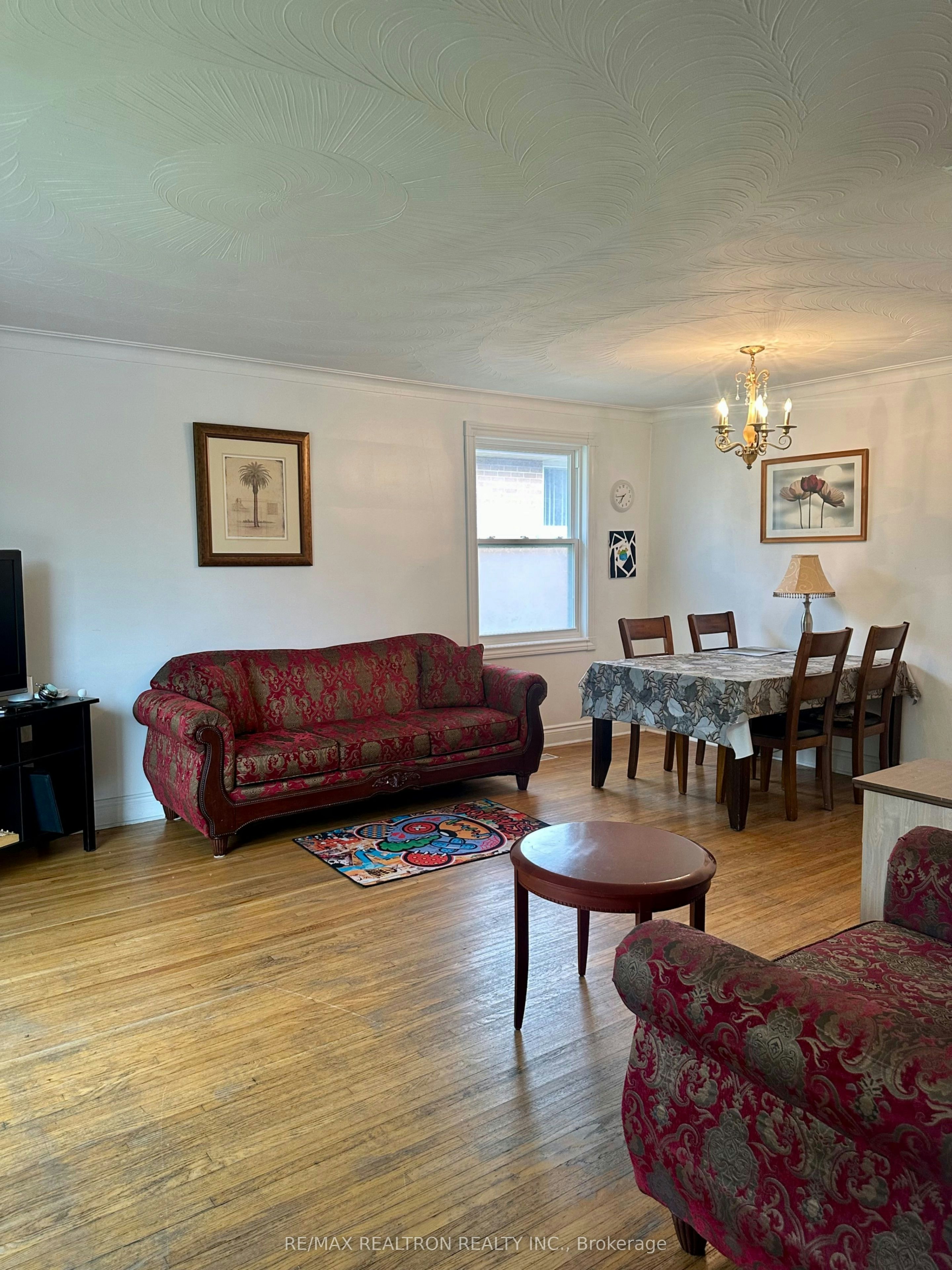 215 Poplar Road, Toronto, ON, M1E 1Z9 - 5