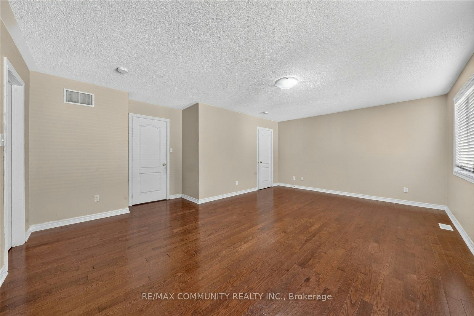 Main-1550 Bruny Avenue, Pickering, ON, L1X 0C5 - 18