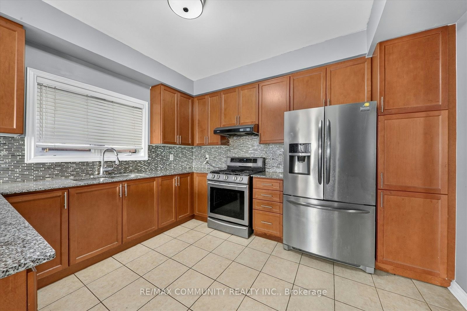 Main-1550 Bruny Avenue, Pickering, ON, L1X 0C5 - 14