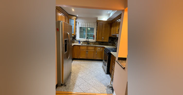 Main Floor-43 Ridgemoor Avenue, Toronto, ON, M1N 1M5 - 4