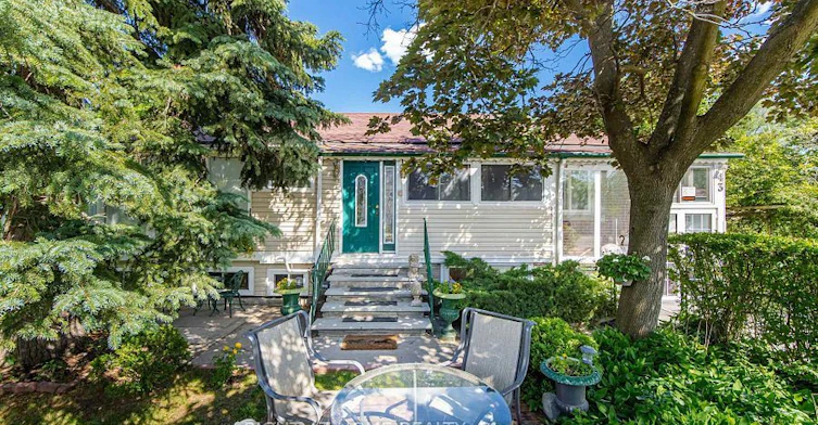 Main Floor-43 Ridgemoor Avenue, Toronto, ON, M1N 1M5 - 3
