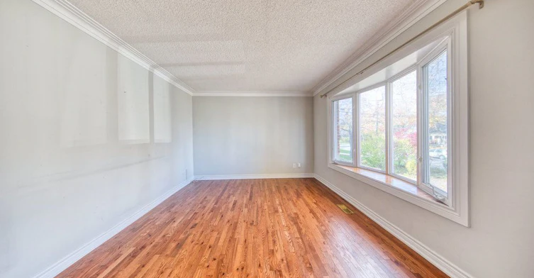 31 Glen Muir Drive, Toronto, ON, M1M 2C6 - 4