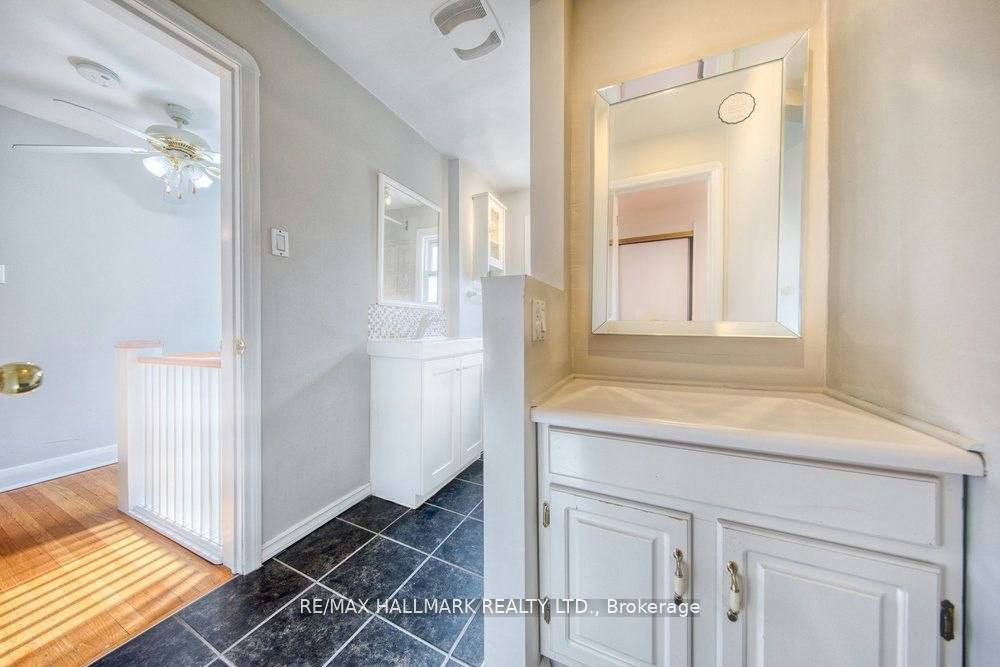 31 Glen Muir Drive, Toronto, ON, M1M 2C6 - 19
