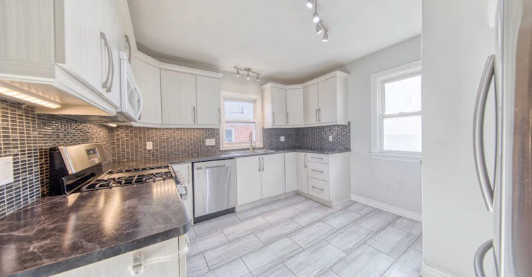 31 Glen Muir Drive, Toronto, ON, M1M 2C6 - 7