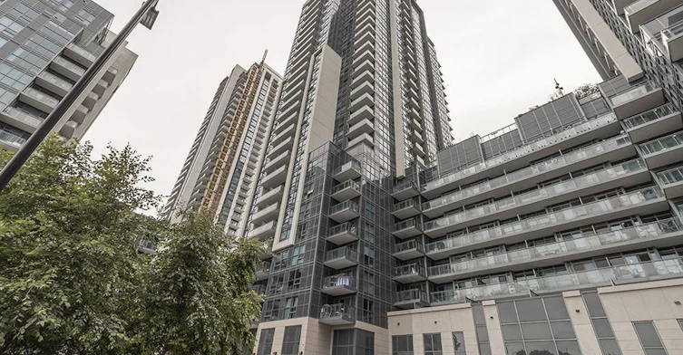 322-20 Meadowglen Place, Toronto, ON, M1G 0A9 - 2