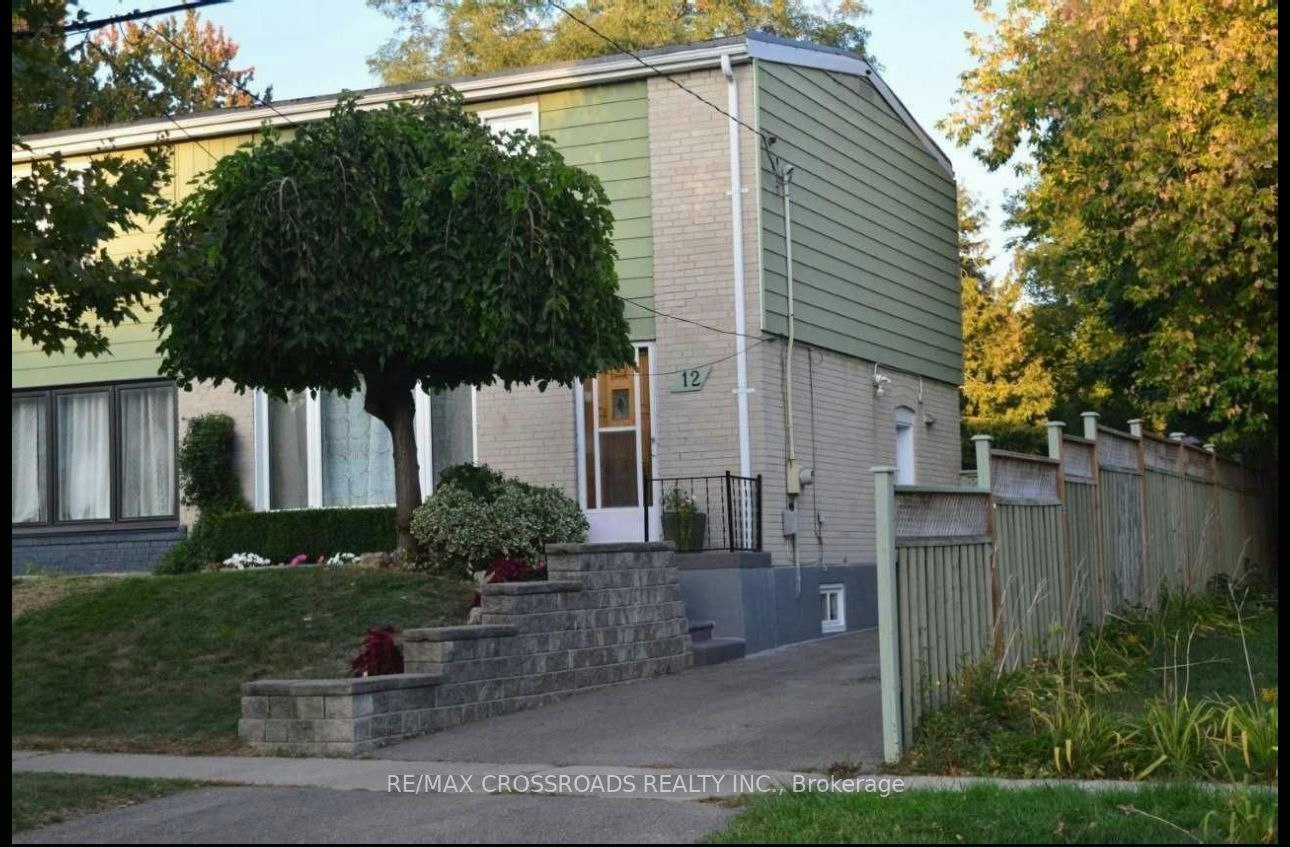 12 Chevron Crescent, Toronto, ON, M1K 3N4