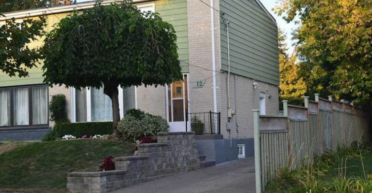 12 Chevron Crescent, Toronto, ON, M1K 3N4