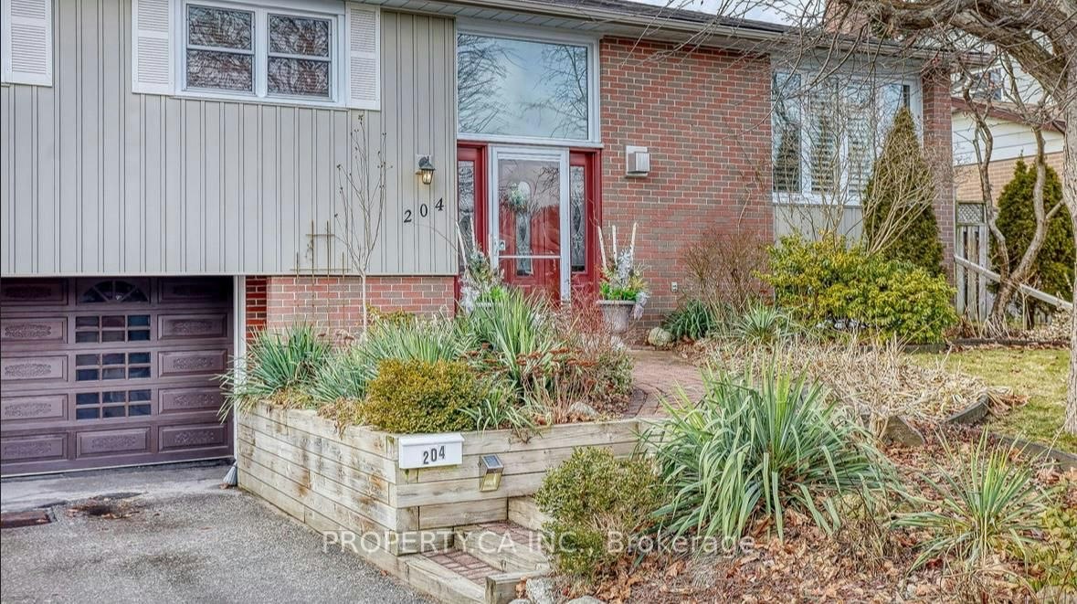 Upper-204 Mason Drive, Whitby, ON, L1N 2B1 - 2
