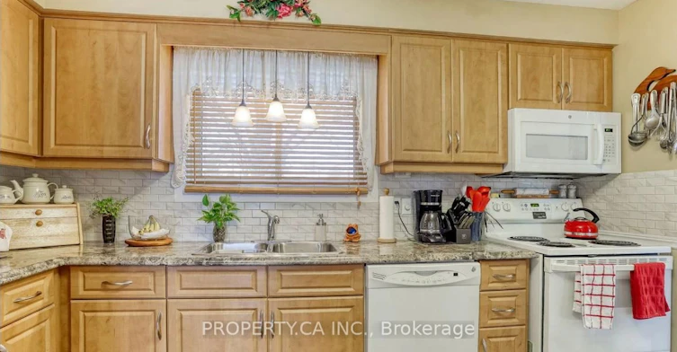 Upper-204 Mason Drive, Whitby, ON, L1N 2B1 - 16