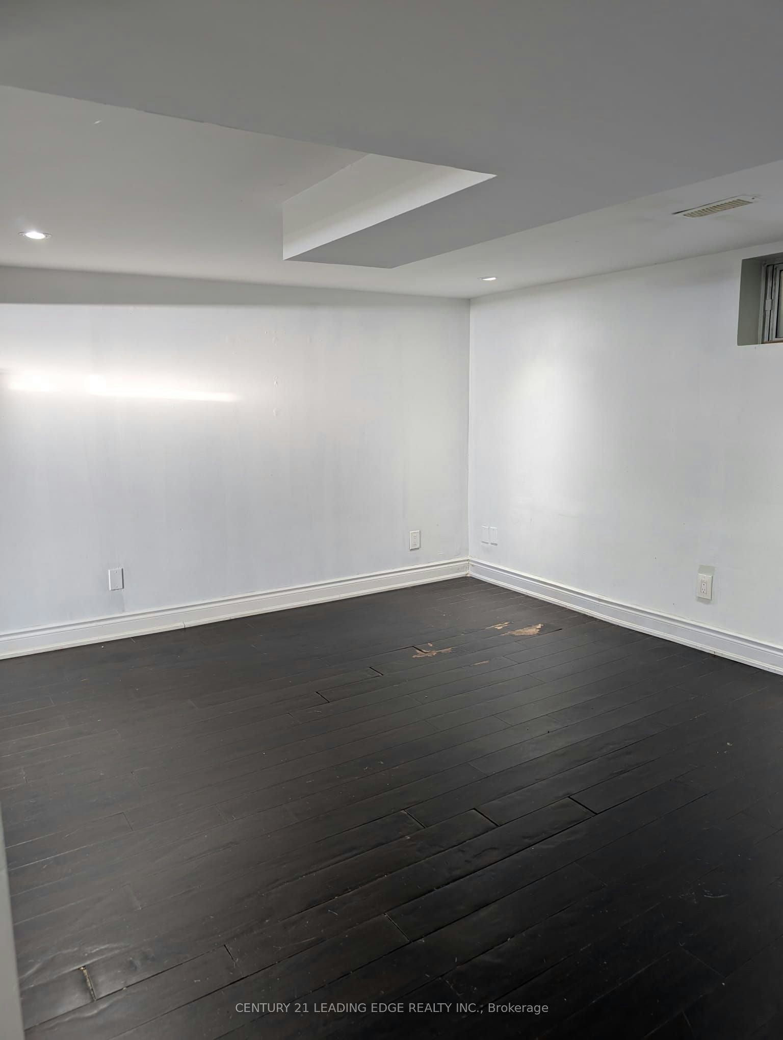 312 Eulalie Avenue, Oshawa, ON, L1H 2B7 - 4