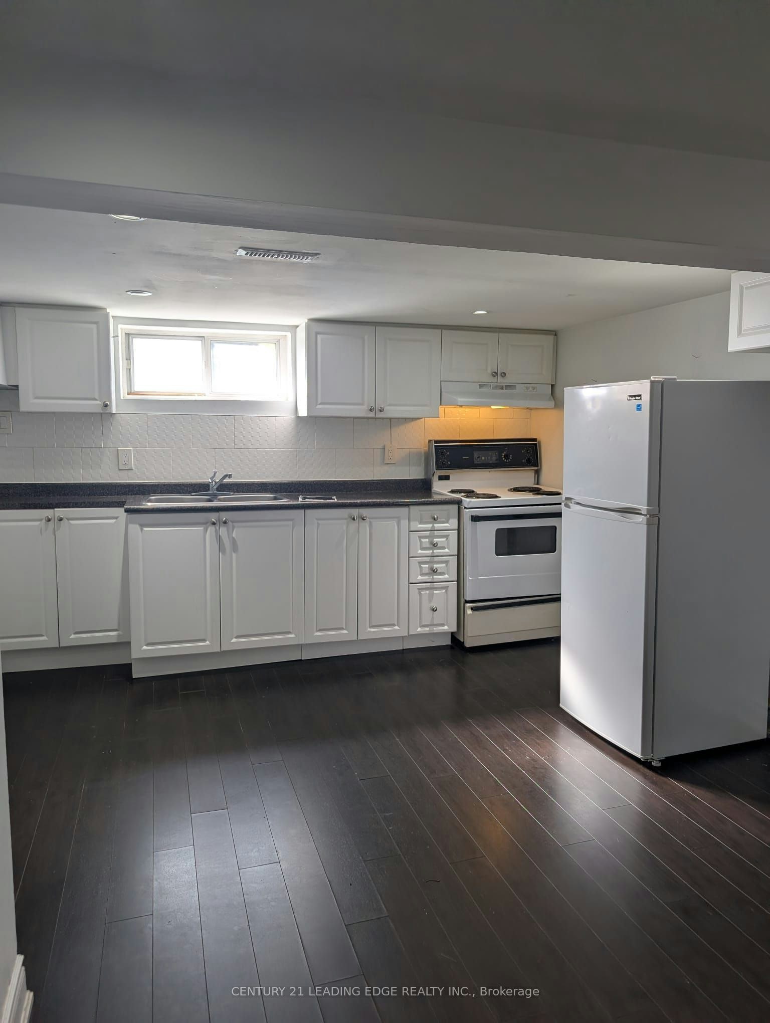 312 Eulalie Avenue, Oshawa, ON, L1H 2B7 - 5
