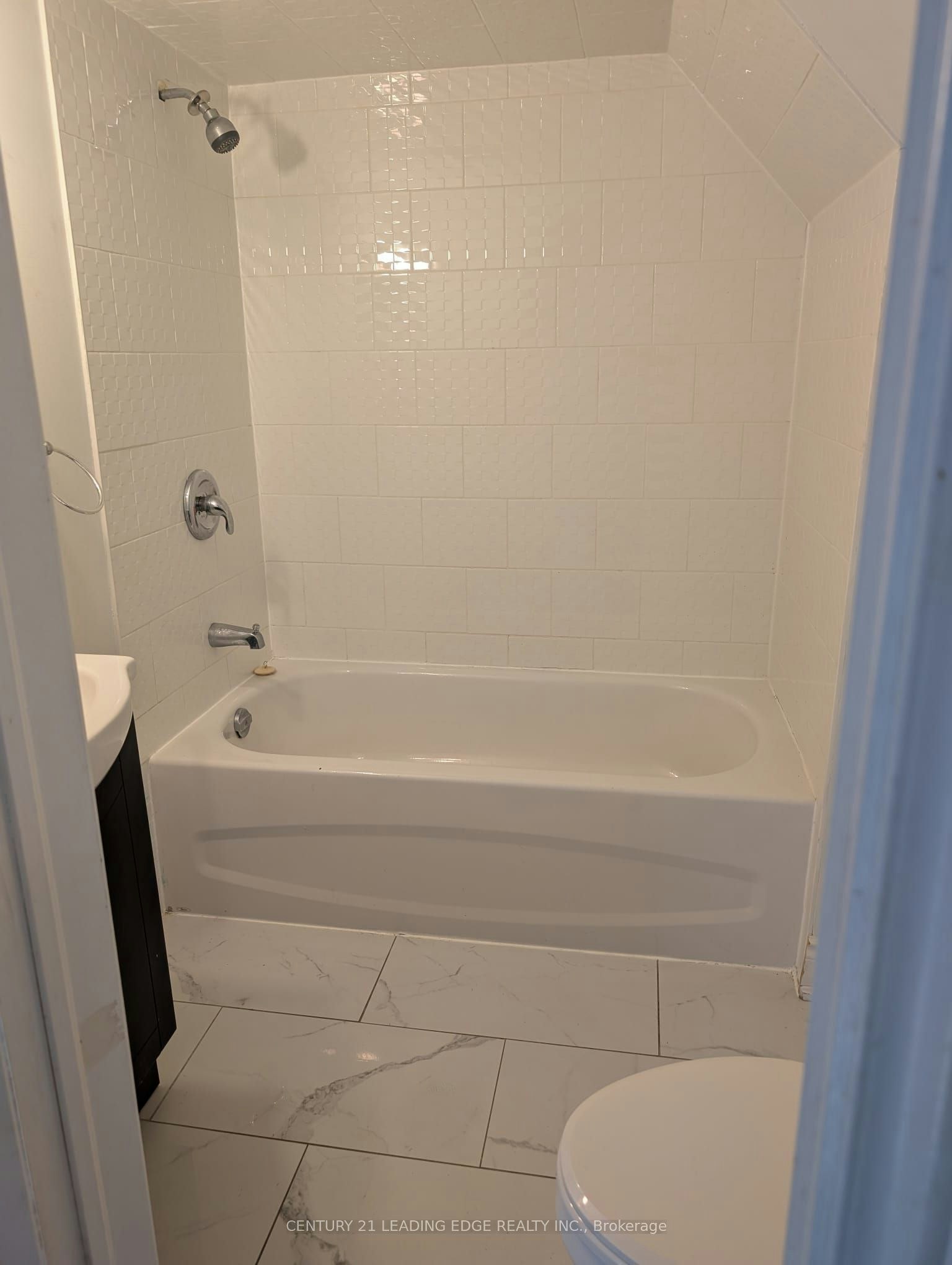 312 Eulalie Avenue, Oshawa, ON, L1H 2B7 - 10
