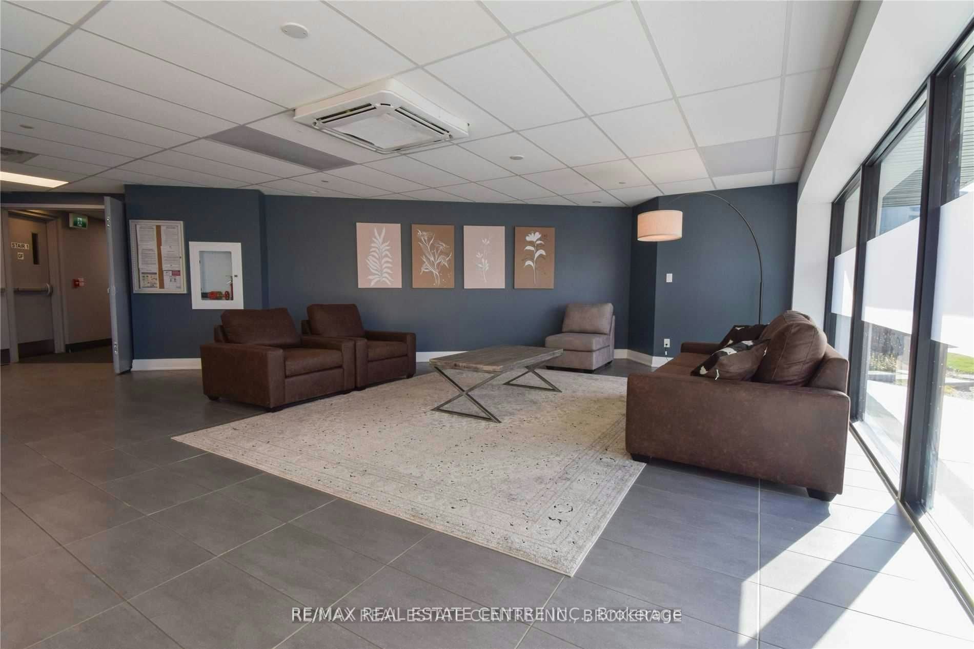 208-1 Falaise Road, Toronto, ON, M1E 0B9 - 2
