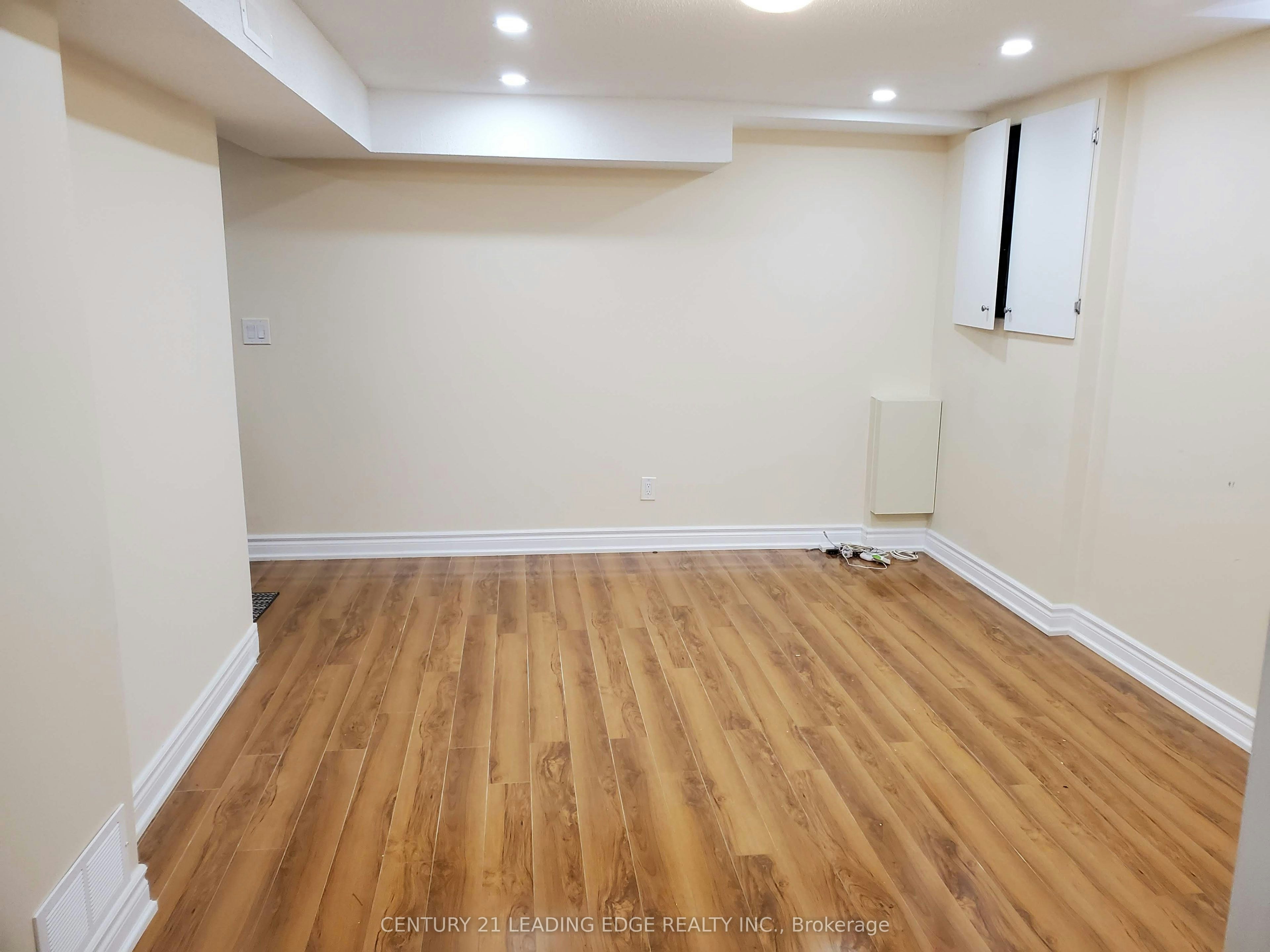 Lower-504 Lightfoot Place, Pickering, ON, L1V 5Z5 - 6