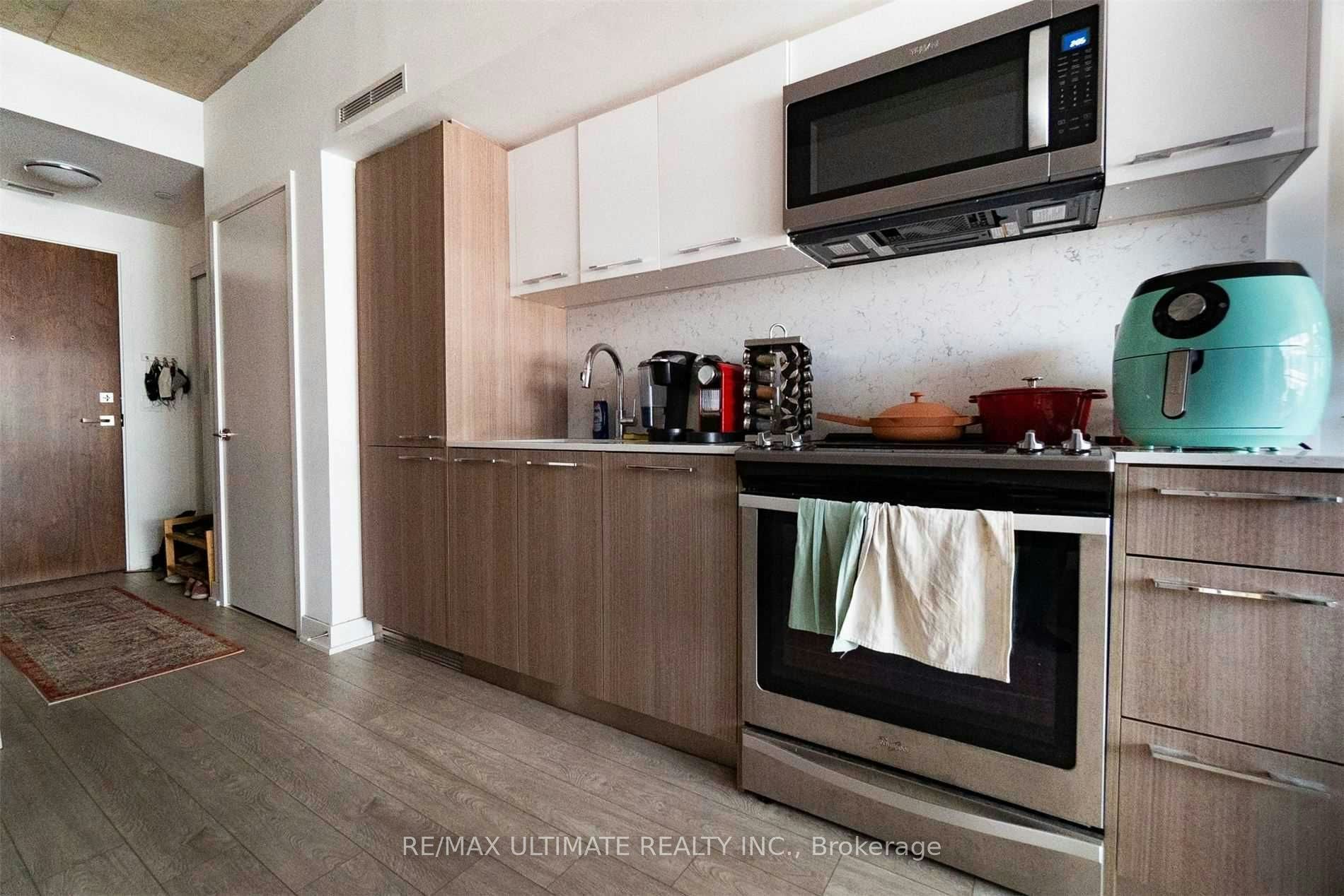 403-15 Baseball Place, Toronto, ON, M4M 0E6 - 5