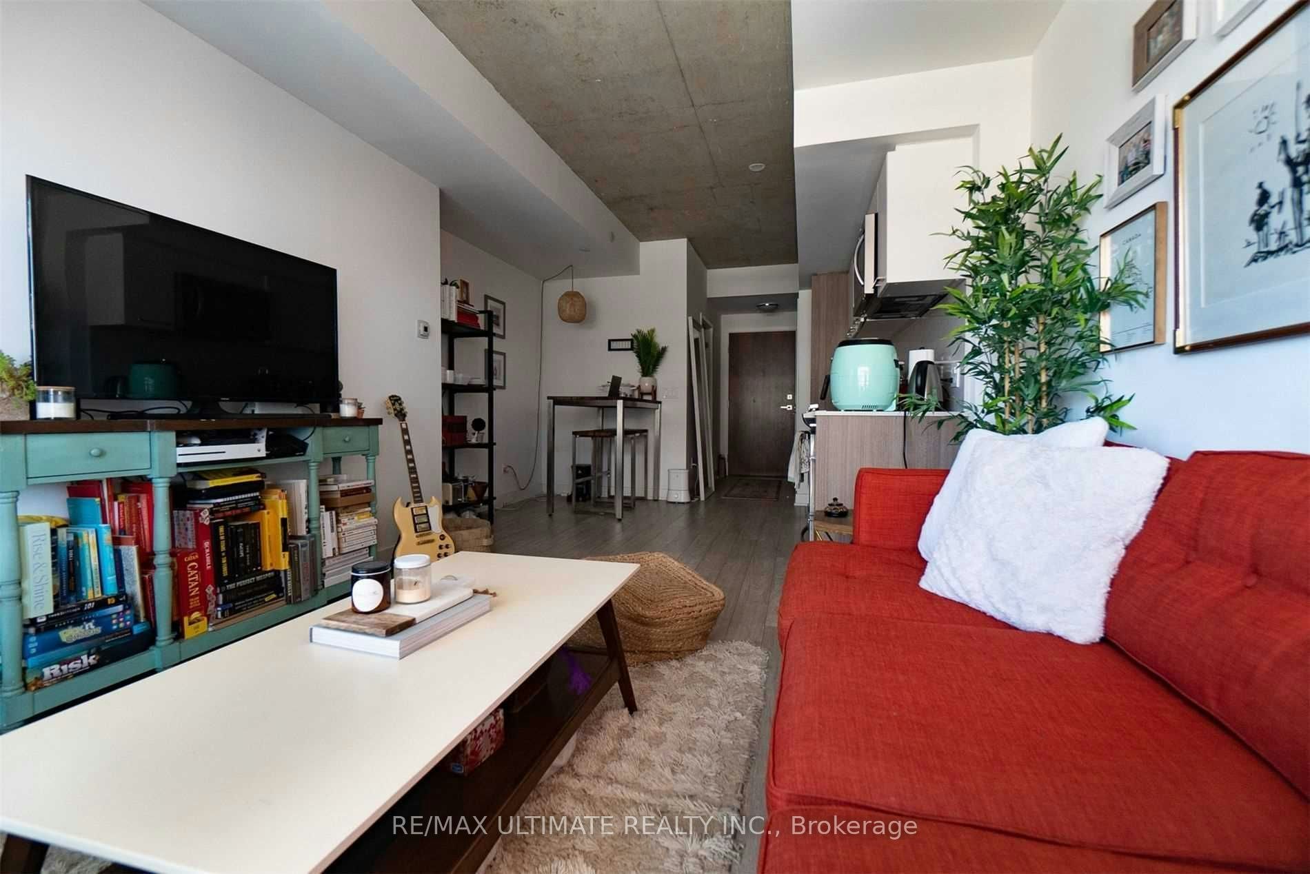 403-15 Baseball Place, Toronto, ON, M4M 0E6 - 4